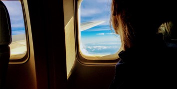 Travel Hacks: Saving Money on Flights, Accommodation, and Dining